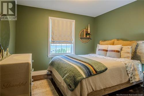 21 Homestead Drive, Hampton, NB - Indoor Photo Showing Bedroom