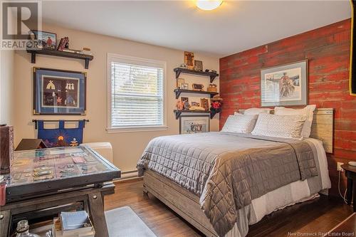 21 Homestead Drive, Hampton, NB - Indoor Photo Showing Bedroom