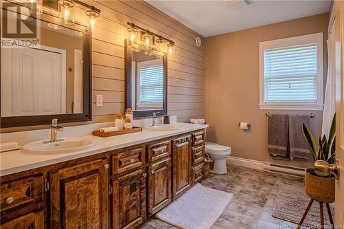 21 Homestead Drive, Hampton, NB - Indoor Photo Showing Bathroom