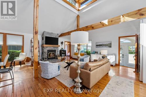 105 Hedge Road, Georgina, ON - Indoor Photo Showing Living Room With Fireplace