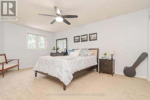 8 Lombardy Crescent, Brampton, ON - Indoor Photo Showing Bedroom