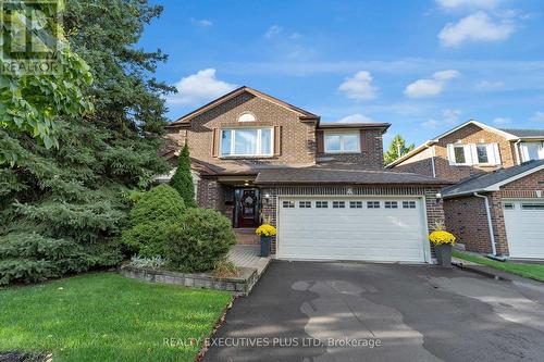 8 Lombardy Crescent, Brampton, ON - Outdoor With Facade