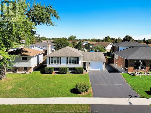 164 Pacific Avenue, Amherstburg, ON - Outdoor With Facade