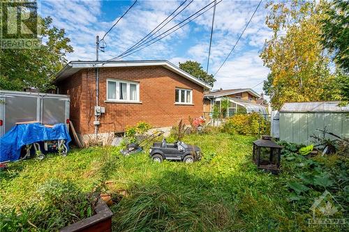 2581 Yarmouth Crescent, Ottawa, ON 