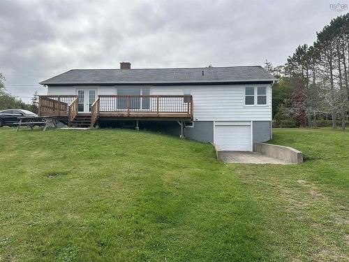 5 Eagles Nest Drive, West Bay Marshes, NS 