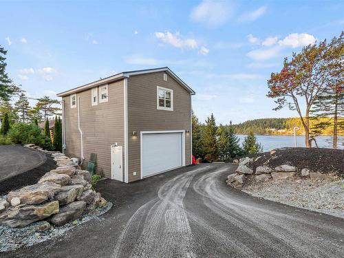 167 Cockscomb Lake Drive S, Mount Uniacke, NS 