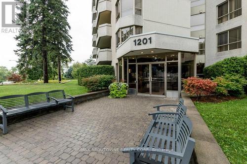 503 - 1201 North Shore Boulevard E, Burlington, ON - Outdoor