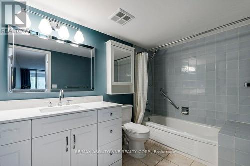 503 - 1201 North Shore Boulevard E, Burlington, ON - Indoor Photo Showing Bathroom