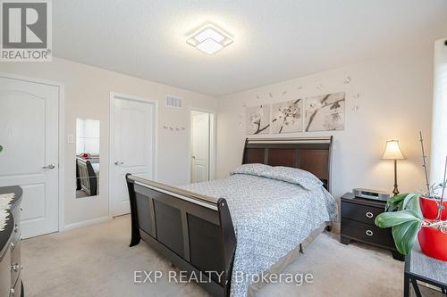 504 Cavanagh Lane, Milton, ON - Indoor Photo Showing Bedroom