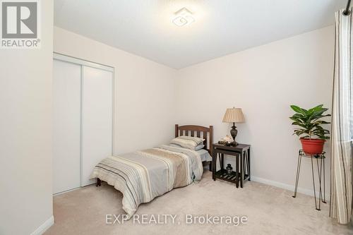 504 Cavanagh Lane, Milton, ON - Indoor Photo Showing Bedroom