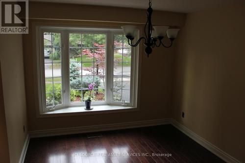 293 Stills Lane, Oakville, ON - Indoor Photo Showing Other Room