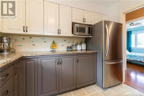 215 Hughes Lane, Saint John, NB - Indoor Photo Showing Kitchen