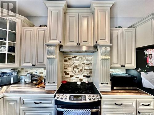 8 Corduroy Road, Quispamsis, NB - Indoor Photo Showing Kitchen