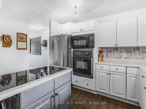 56 Maple Ave, Adjala-Tosorontio, ON - Indoor Photo Showing Kitchen