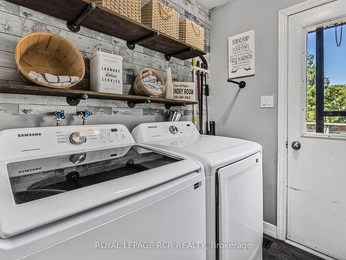 56 Maple Ave, Adjala-Tosorontio, ON - Indoor Photo Showing Laundry Room