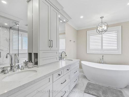 13 James Ratcliff Ave, Whitchurch-Stouffville, ON - Indoor Photo Showing Bathroom