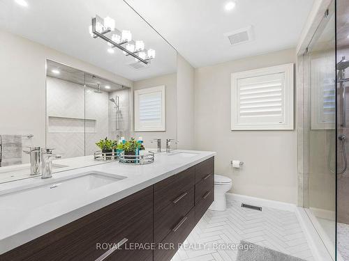 13 James Ratcliff Ave, Whitchurch-Stouffville, ON - Indoor Photo Showing Bathroom