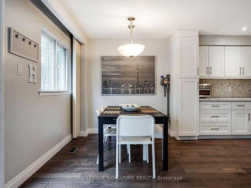 25-574 Pinedale Ave, Burlington, ON - Indoor Photo Showing Dining Room