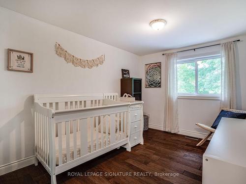 25-574 Pinedale Ave, Burlington, ON - Indoor Photo Showing Bedroom