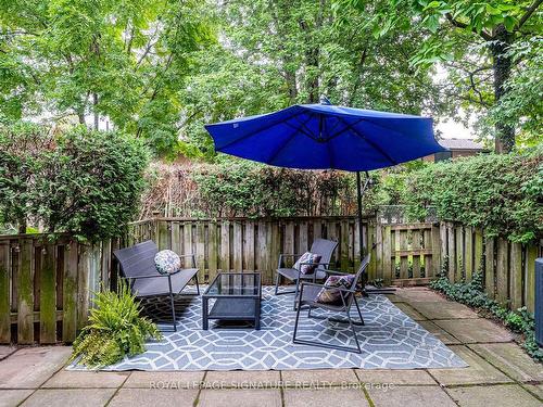 25-574 Pinedale Ave, Burlington, ON - Outdoor With Deck Patio Veranda