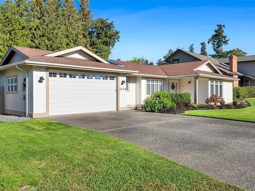 3158 Wessex Close, Oak Bay, BC 