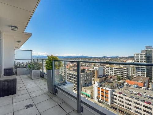 1602-728 Yates St, Victoria, BC - Outdoor With Balcony With View