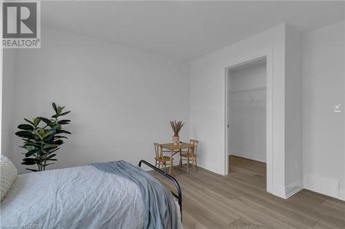 516 Newfoundland Street, Mount Forest, ON - Indoor Photo Showing Bedroom