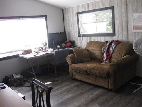 427 Second Street East, Fort Frances, ON - Indoor