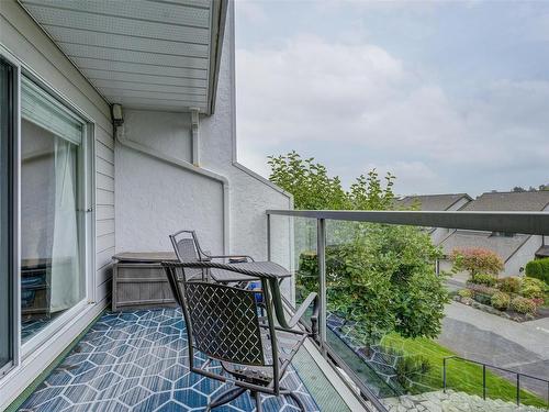 318-10459 Resthaven Dr, Sidney, BC - Outdoor With Exterior