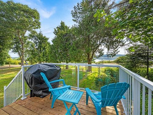 6097 Island Hwy South, Union Bay, BC 