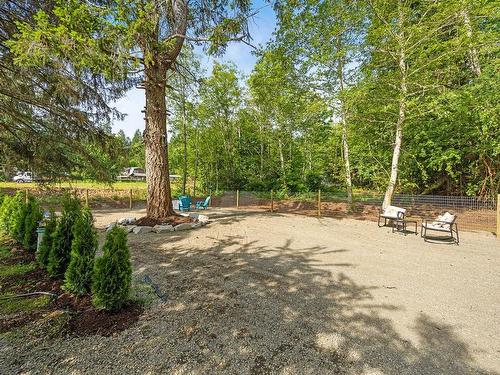 6097 Island Hwy South, Union Bay, BC 