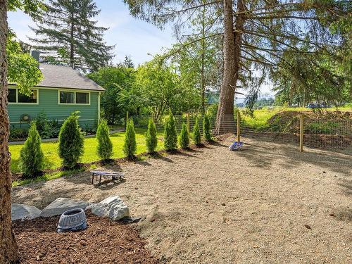 6097 Island Hwy South, Union Bay, BC 