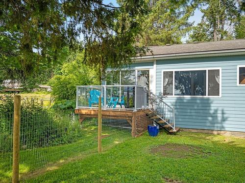 6097 Island Hwy South, Union Bay, BC 