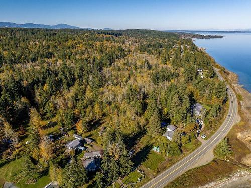 6097 Island Hwy South, Union Bay, BC 