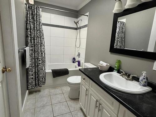 1151 Laroque Street, Kamloops, BC - Indoor Photo Showing Bathroom