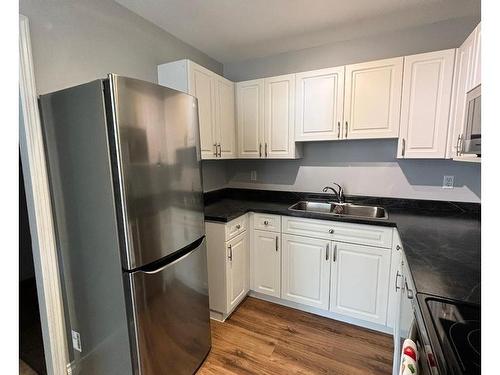 1151 Laroque Street, Kamloops, BC - Indoor Photo Showing Kitchen With Double Sink