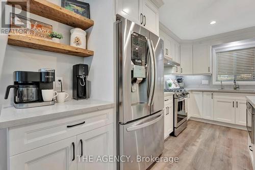 31 Beauly Place, Cambridge, ON - Indoor Photo Showing Kitchen