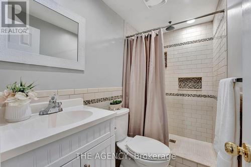 31 Beauly Place, Cambridge, ON - Indoor Photo Showing Bathroom