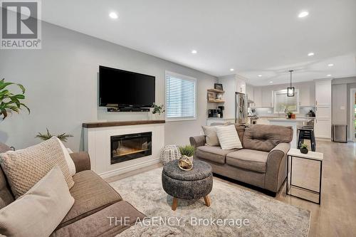 31 Beauly Place, Cambridge, ON - Indoor Photo Showing Living Room With Fireplace