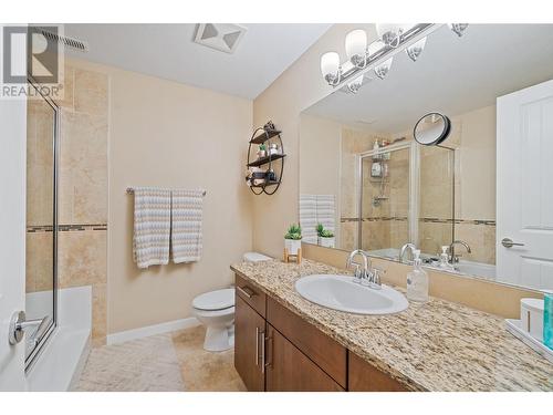 1933 Ambrosi Road Unit# 302, Kelowna, BC - Indoor Photo Showing Bathroom