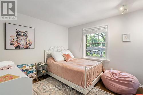 464 Regal Drive, London, ON - Indoor Photo Showing Bedroom