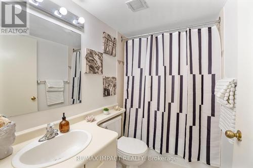 711 - 3050 Ellesmere Road, Toronto, ON - Indoor Photo Showing Bathroom