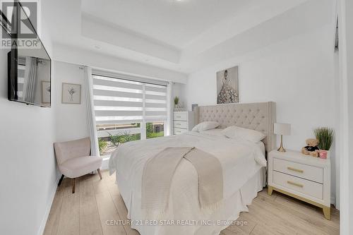 206 - 8825 Sheppard Avenue E, Toronto, ON - Indoor Photo Showing Bedroom