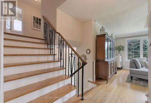 400 Friendship Avenue, Toronto, ON - Indoor Photo Showing Other Room