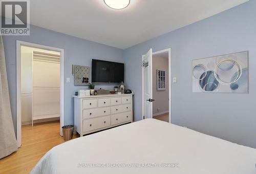 400 Friendship Avenue, Toronto, ON - Indoor Photo Showing Bedroom