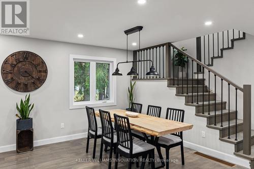 127 Paradise Road, South Algonquin, ON - Indoor Photo Showing Dining Room