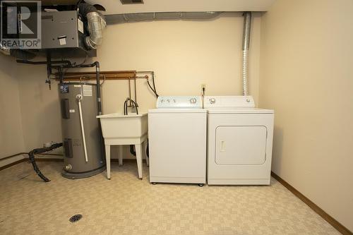 33 Lansdowne Ave, Sault Ste. Marie, ON - Indoor Photo Showing Laundry Room