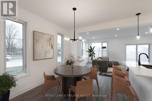 12 - 101 Swales Avenue, Strathroy-Caradoc (Sw), ON - Indoor Photo Showing Dining Room