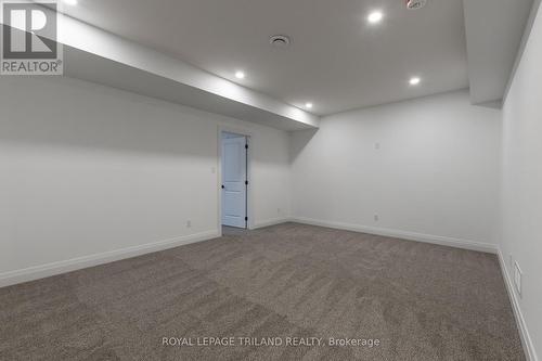 12 - 101 Swales Avenue, Strathroy-Caradoc (Sw), ON - Indoor Photo Showing Other Room