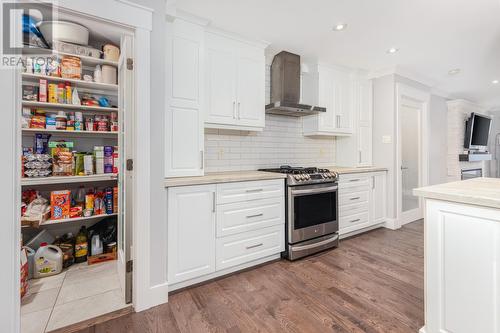 6 Prince George Drive, Portugal Cove St. Philip'S, NL - Indoor Photo Showing Kitchen With Upgraded Kitchen